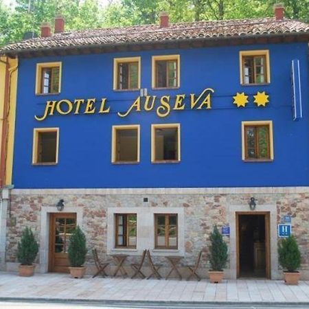 Auseva Hotel Covadonga Ngoại thất bức ảnh