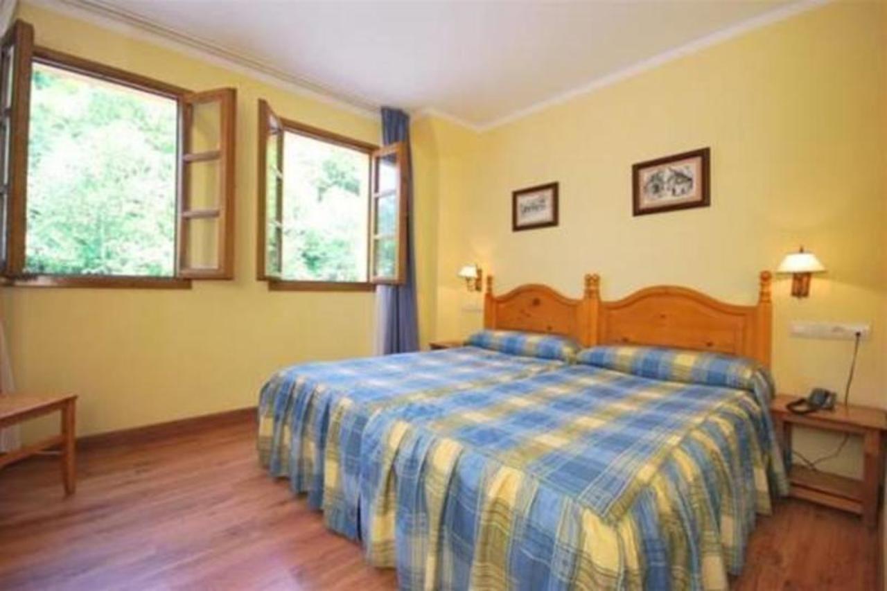 Auseva Hotel Covadonga Ngoại thất bức ảnh