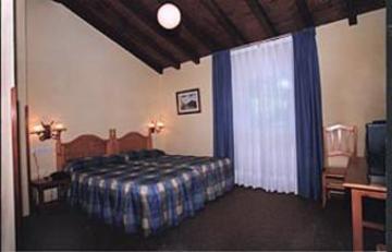 Auseva Hotel Covadonga Ngoại thất bức ảnh